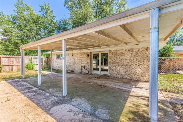 a view of a house with swimming pool