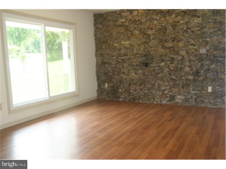 62 Spring Hill Road Hereford, PA 18056 - Photo 3 of 11 Gallery Image 3