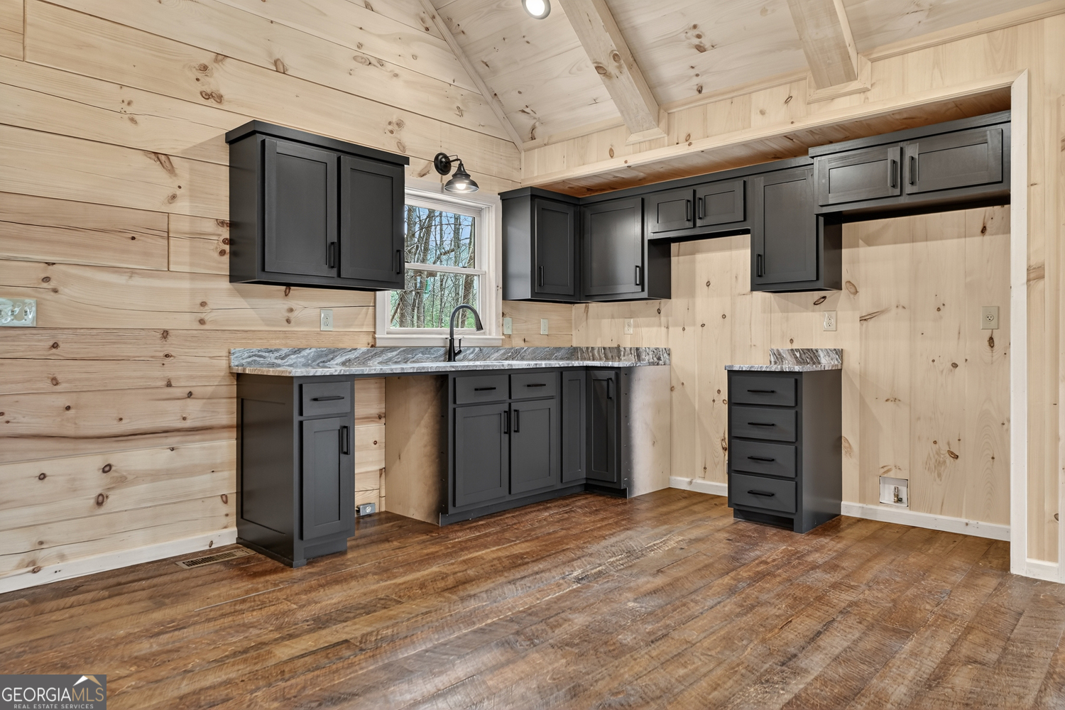 962 Maggie Chapman Road Blue Ridge, GA 30513 - Photo 15 of 30