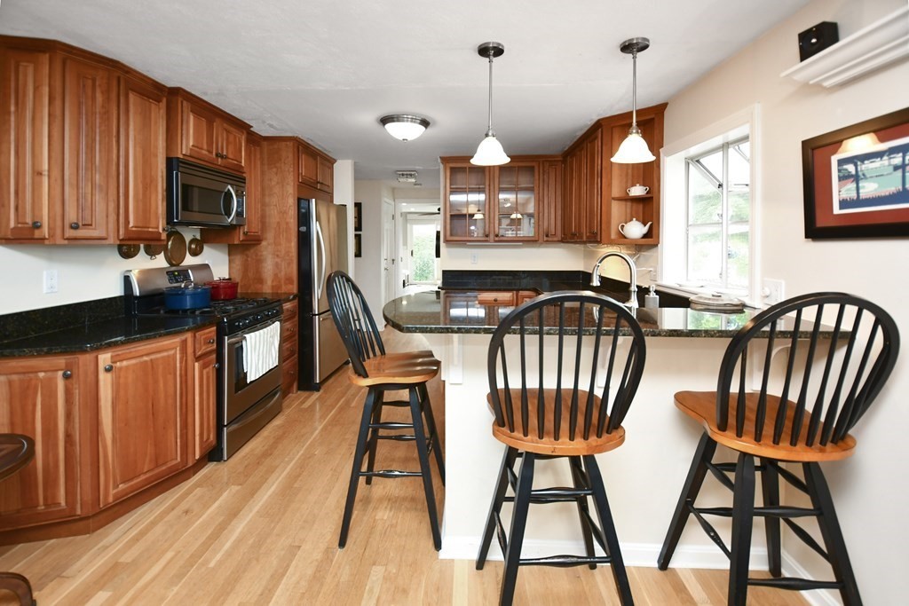 26 Ruthen Circle Shrewsbury, MA 01545 - Photo 9 of 28 Gallery Image 9