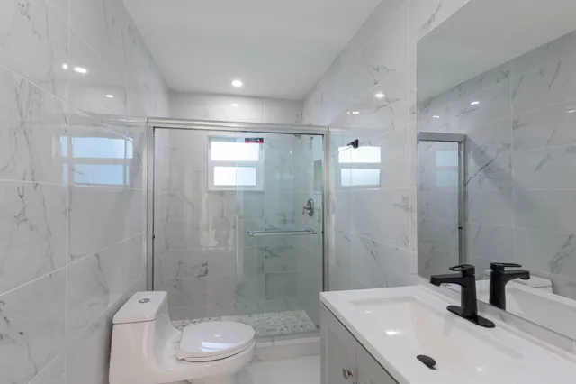 a window in an empty room