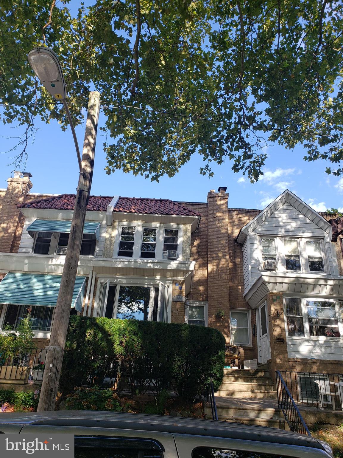 1037 Flanders Road Philadelphia, PA 19151 - Photo 2 of 42 Gallery Image 2