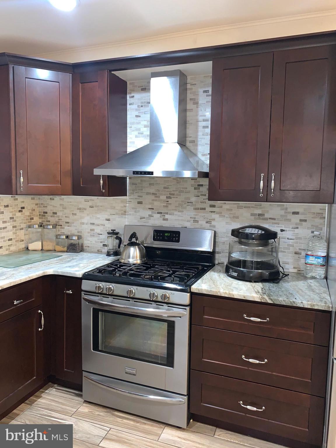 1037 Flanders Road Philadelphia, PA 19151 - Photo 20 of 42 Gallery Image 20