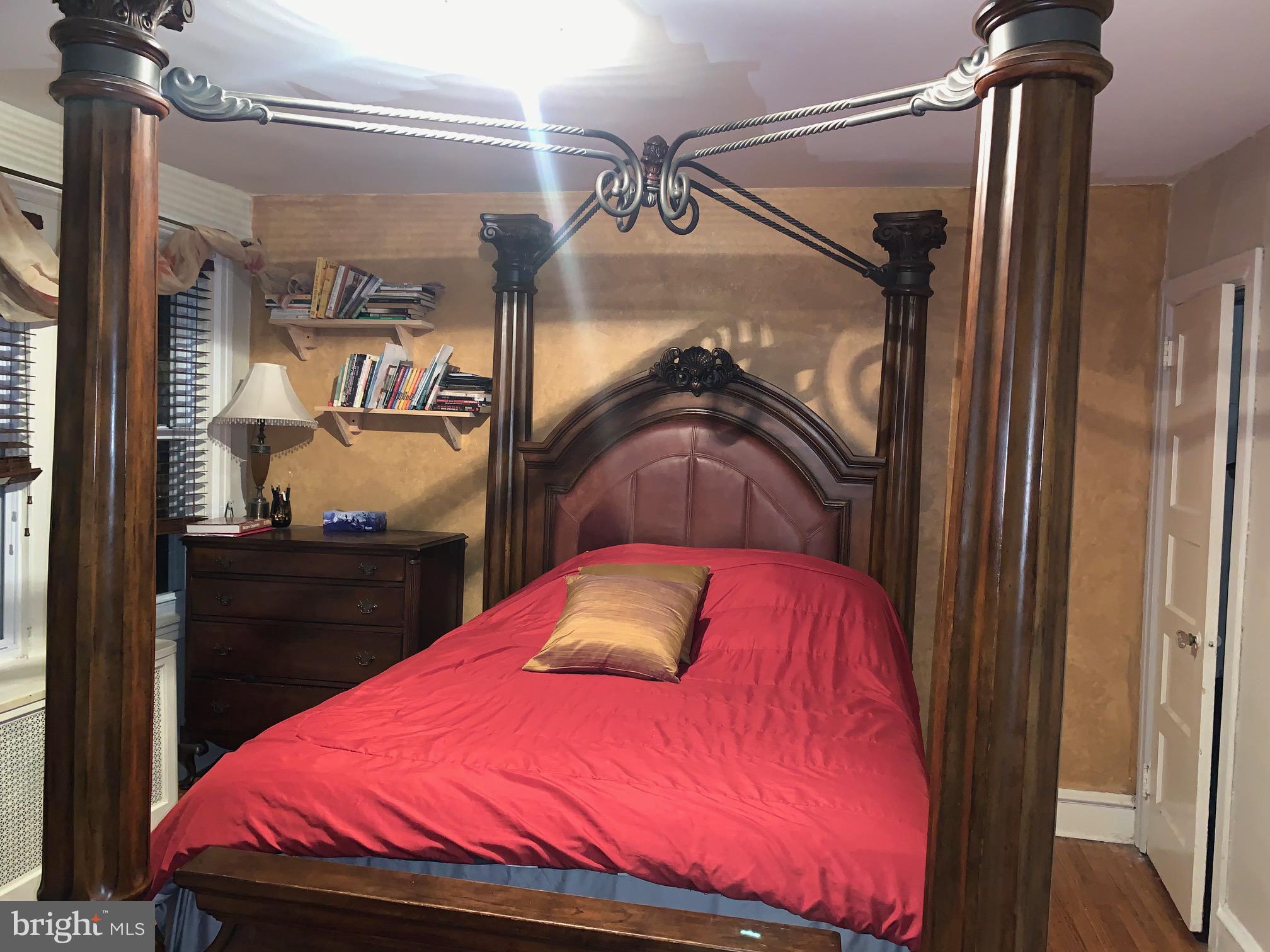 1037 Flanders Road Philadelphia, PA 19151 - Photo 25 of 42 Gallery Image 25
