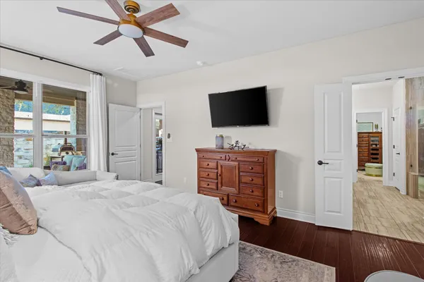 $495,000 | 549 Clubhouse Drive, Unit G, Georgetown, TX 78628