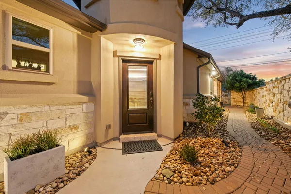 $495,000 | 549 Clubhouse Drive, Unit G, Georgetown, TX 78628
