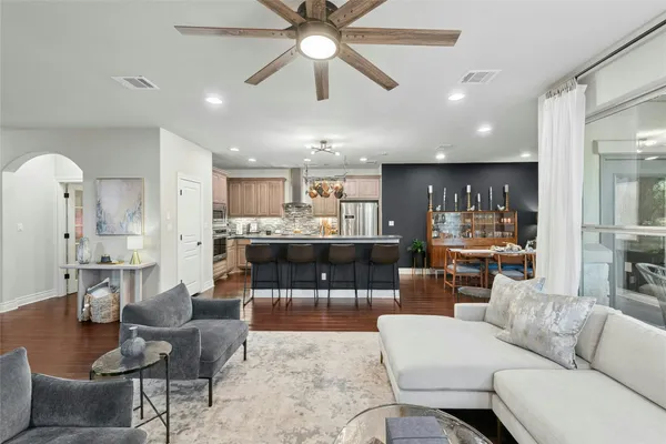 $495,000 | 549 Clubhouse Drive, Unit G, Georgetown, TX 78628