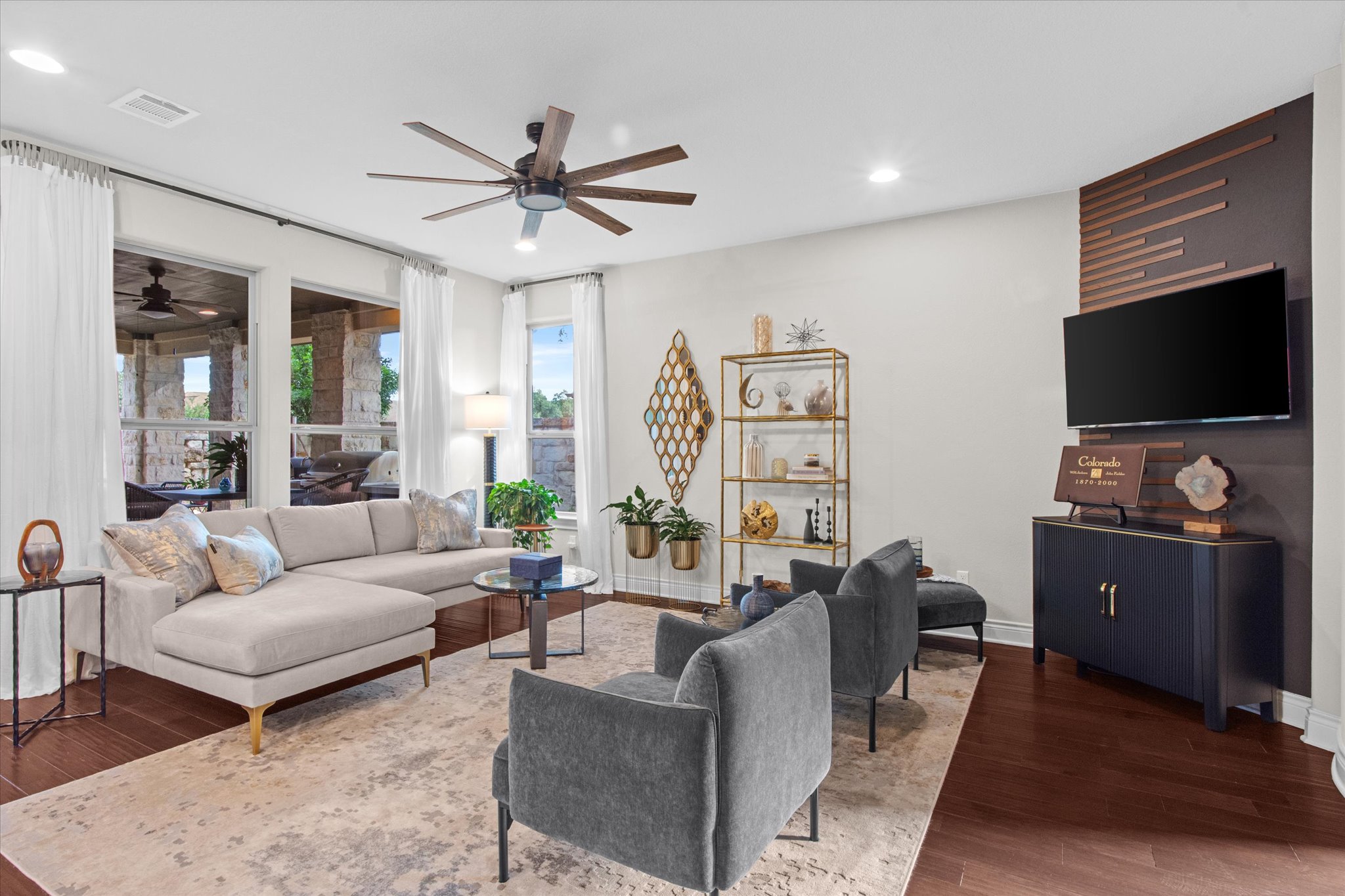 549 Clubhouse Drive, Unit G Georgetown, TX 78628 - Photo 10 of 35 a living room with furniture and a flat screen tv