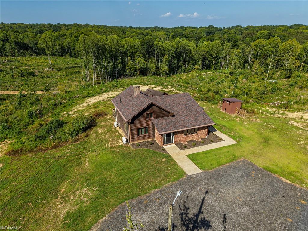 1437 Price Road Eden, NC 27288 - Photo 7 of 47