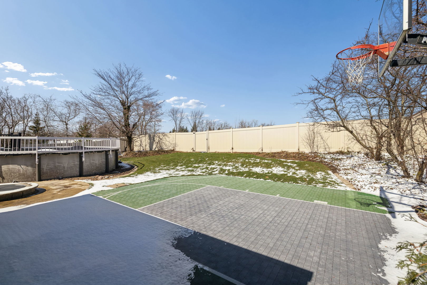 1336 Tralee Lane Lockport, IL 60441 - Photo 32 of 35 a view of a swimming pool and a yard