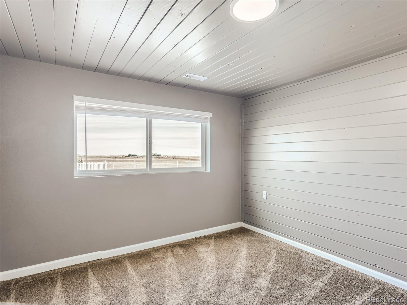 48506 Lisco Road Bennett, CO 80102 - Photo 21 of 30
