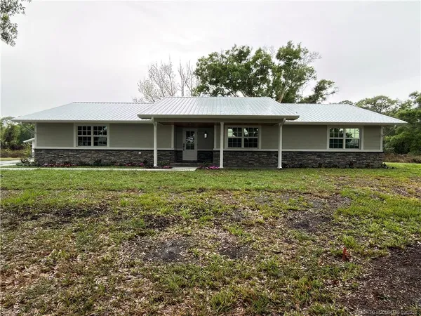 $695,000 | 14960 Southwest Myrtle Drive, Indiantown, FL 34956