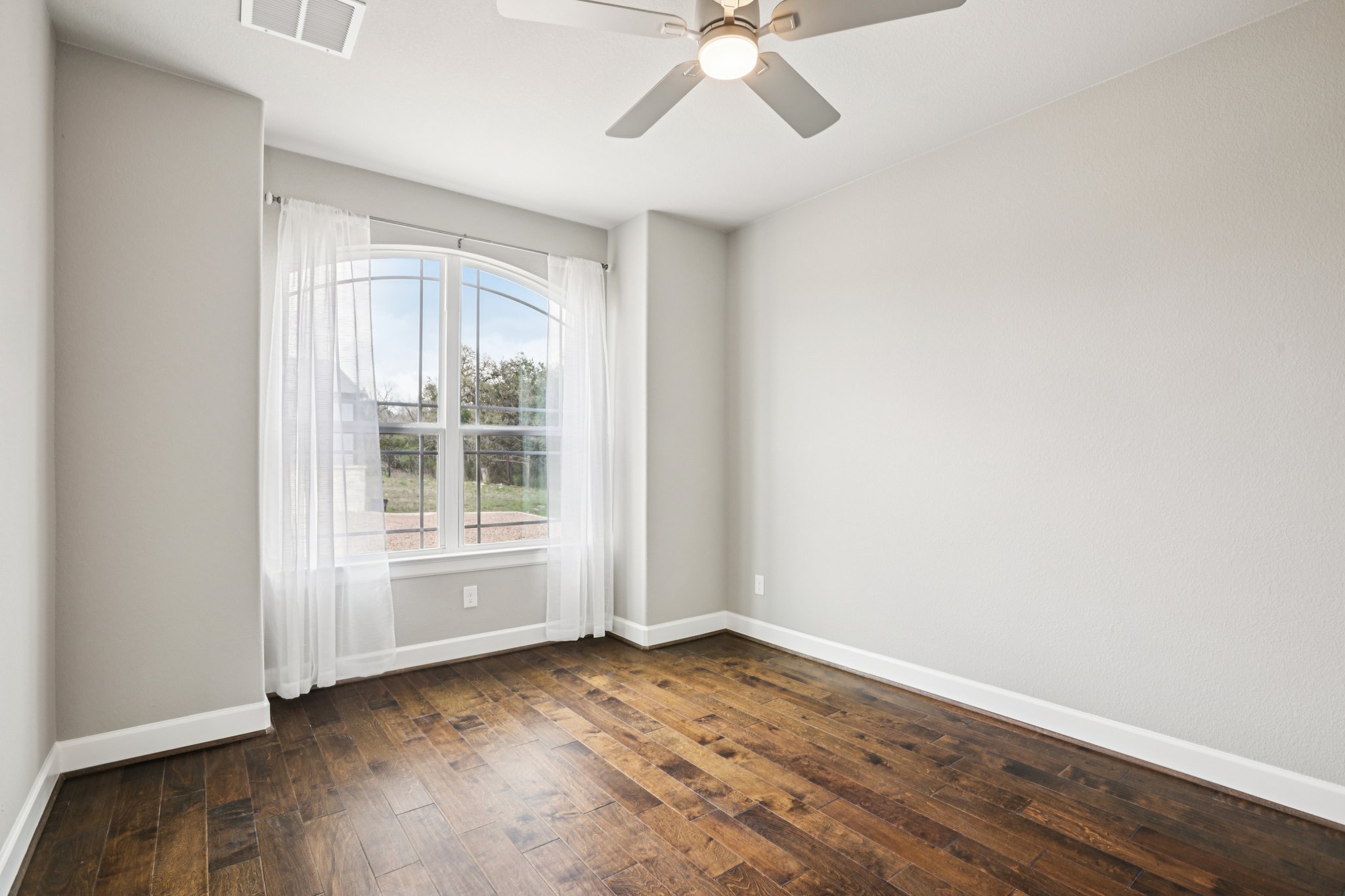23601 Old Ferry Road, Unit 22 Spicewood, TX 78669 - Photo 21 of 38 Guest room 2