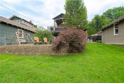 $300,000 | 1714 South Overton Avenue, Independence, MO 64052