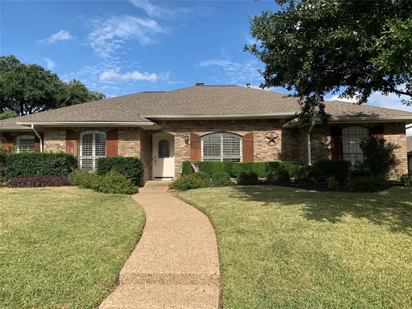 $2,500 | 1953 Camden Way, Carrollton, TX 75007