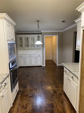 $2,500 | 1953 Camden Way, Carrollton, TX 75007