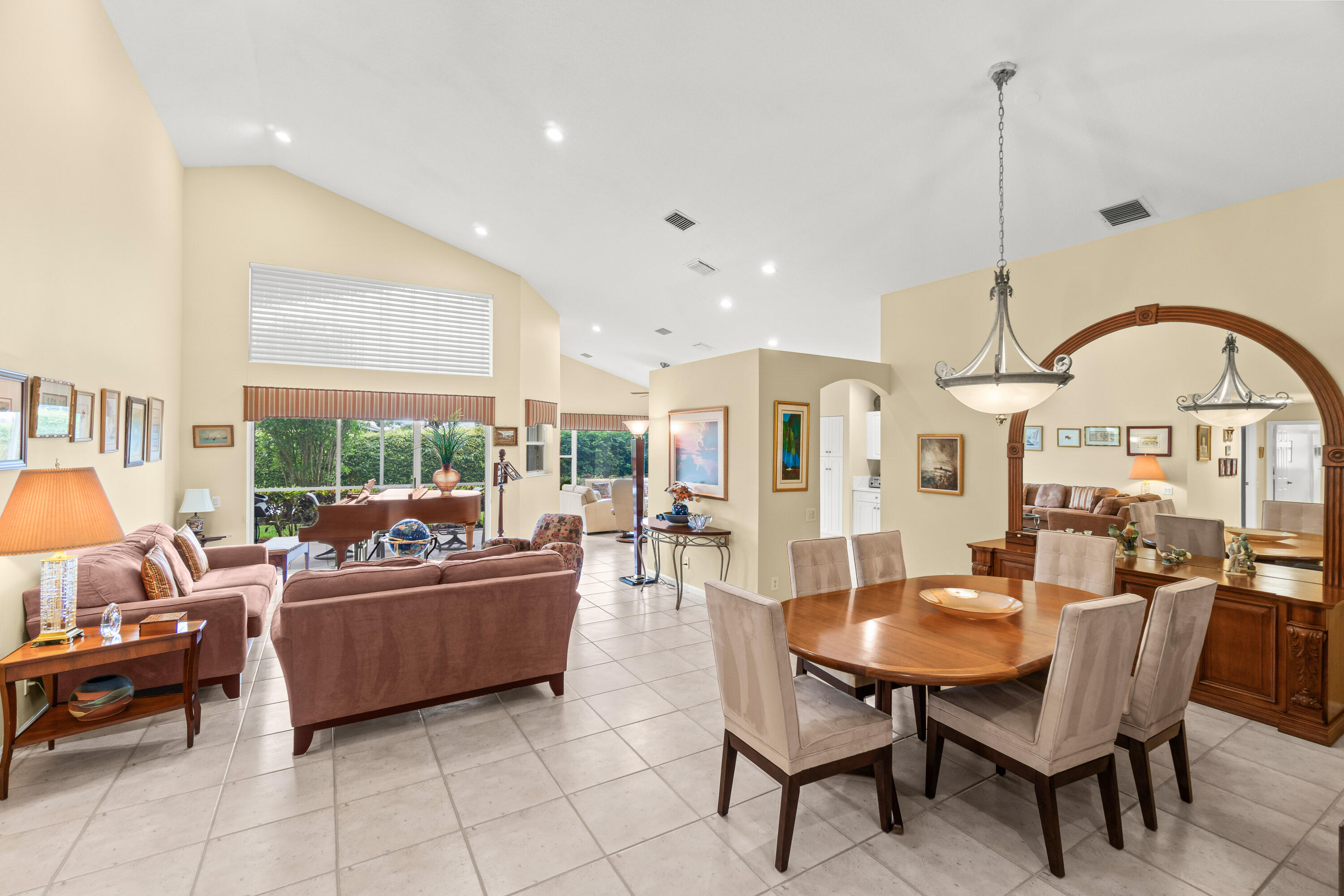 6952 Grenelefe Road Boynton Beach, FL 33437 - Photo 4 of 41 Great Room