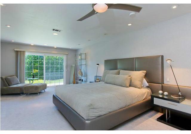 1717 Avocado Road Oceanside, CA 92054 - Photo 11 of 25 Master bedroom one