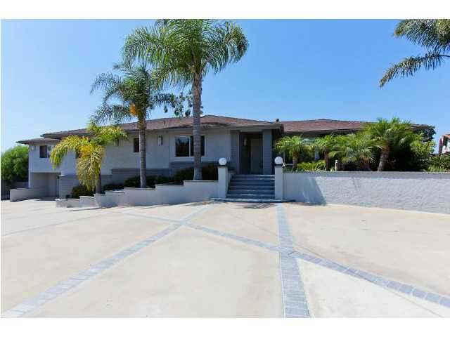1717 Avocado Road Oceanside, CA 92054 - Photo 23 of 25 Long driveway offers abundant offstreet parking