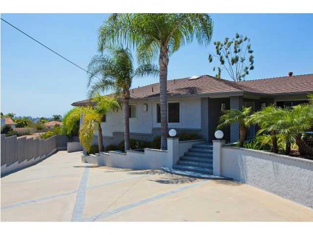 1717 Avocado Road Oceanside, CA 92054 - Photo 24 of 25 Welcome home!