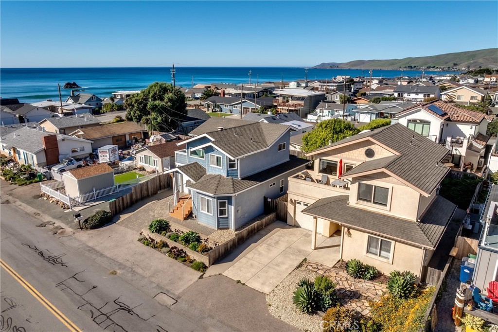 33 23rd Street Cayucos, CA 93430 - Photo 29 of 31 an aerial view of a house with a garden