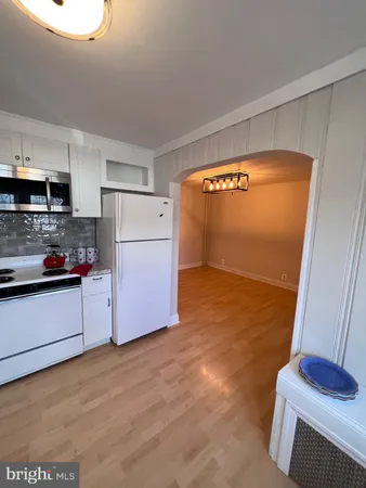 $2,700 | 629 White Horse Avenue, Hamilton, NJ 08610