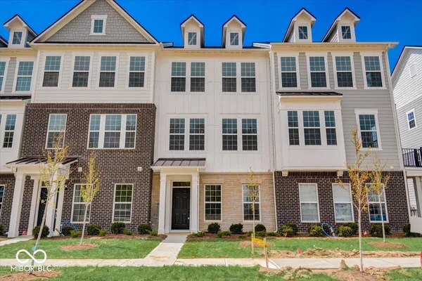 $2,695 | 14518 Brecon Lane, Carmel, IN 46074