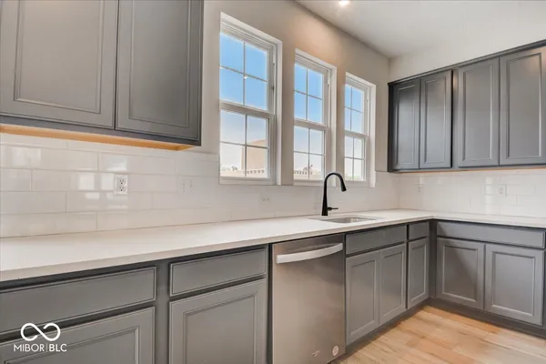 $2,695 | 14518 Brecon Lane, Carmel, IN 46074