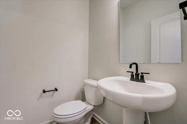 $2,695 | 14518 Brecon Lane, Carmel, IN 46074