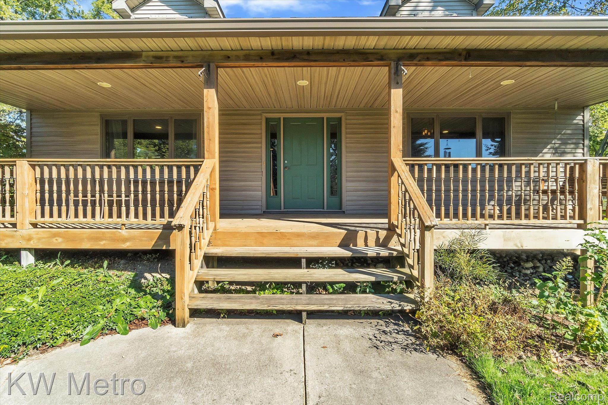 763 Clarkston Road Lake Orion, MI 48360 - Photo 28 of 33 Gallery Image 28