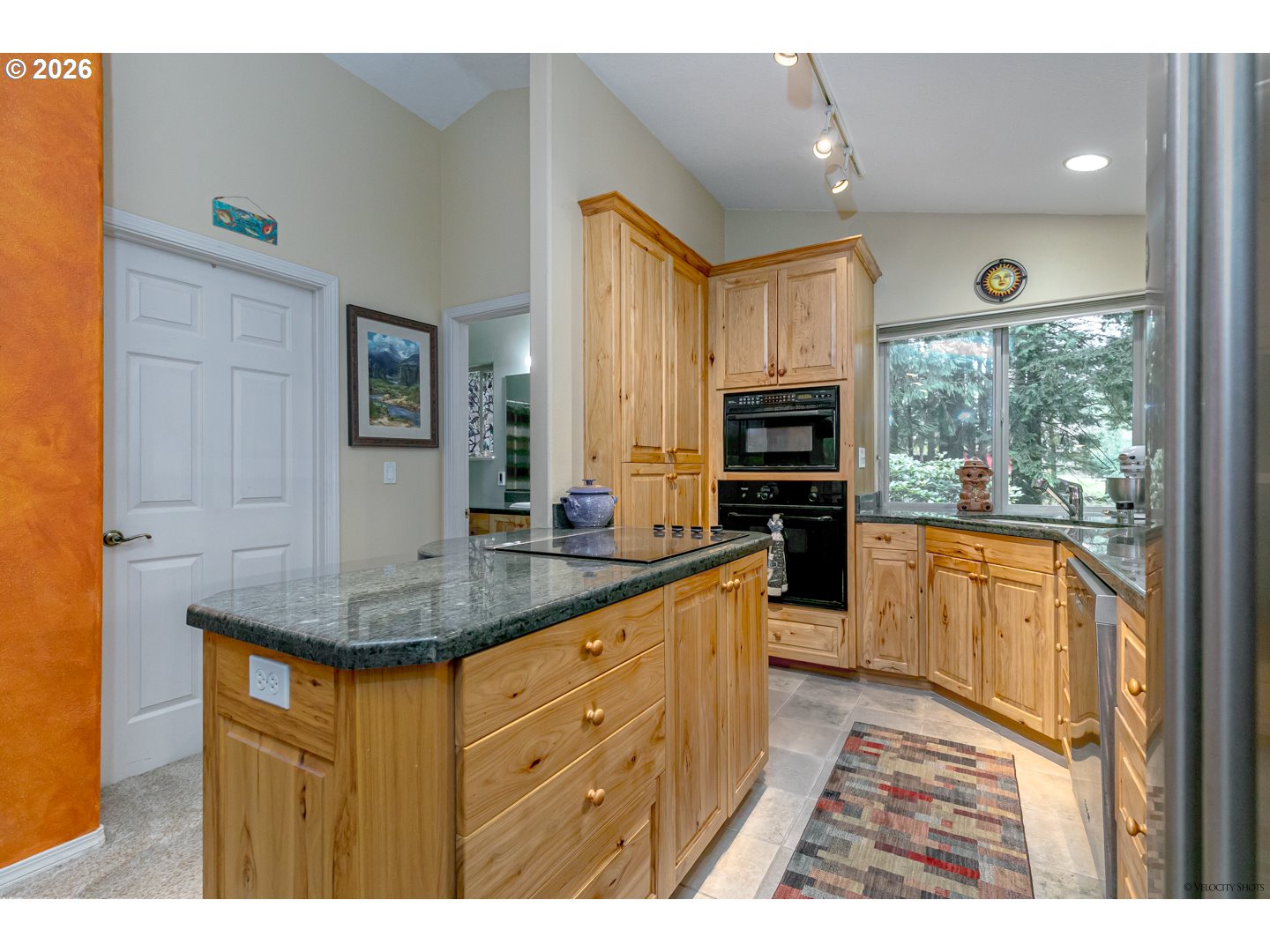 53221 East Marmot Road Sandy, OR 97055 - Photo 16 of 48