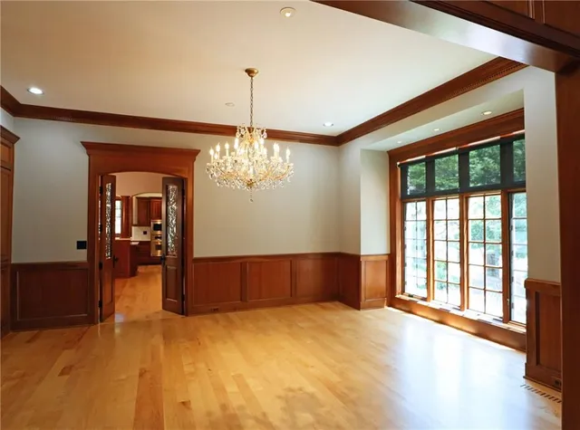 $2,985,000 | 16940 Stonehaven Drive, Loch Lloyd, MO 64012