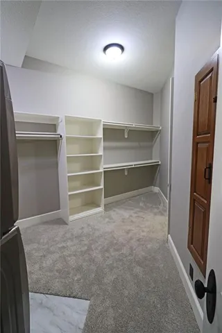 $2,985,000 | 16940 Stonehaven Drive, Loch Lloyd, MO 64012