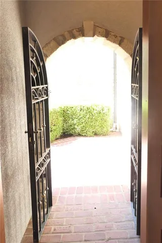 $2,985,000 | 16940 Stonehaven Drive, Loch Lloyd, MO 64012