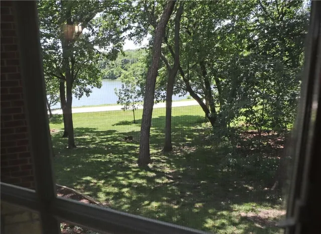 $2,985,000 | 16940 Stonehaven Drive, Loch Lloyd, MO 64012