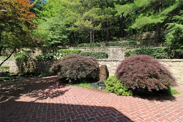 $2,985,000 | 16940 Stonehaven Drive, Loch Lloyd, MO 64012