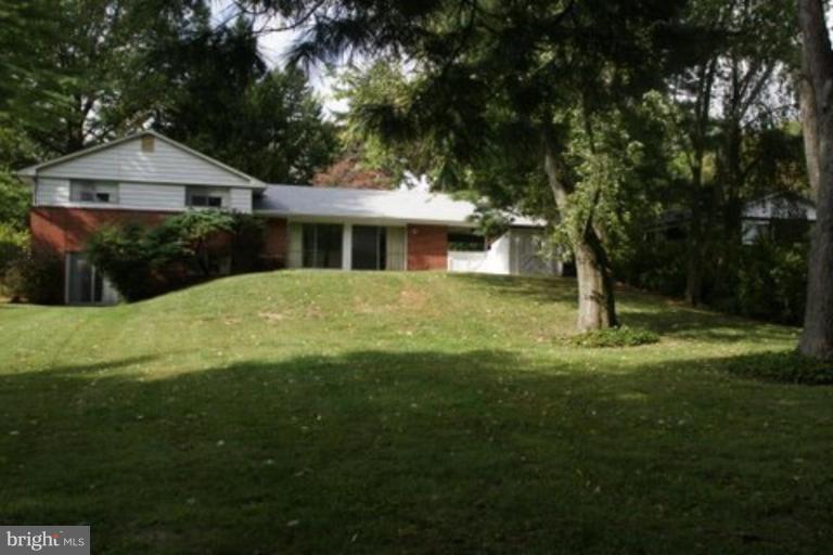 8317 Stevenson Road Pikesville, MD 21208 - Photo 6 of 22 Exterior (Main)