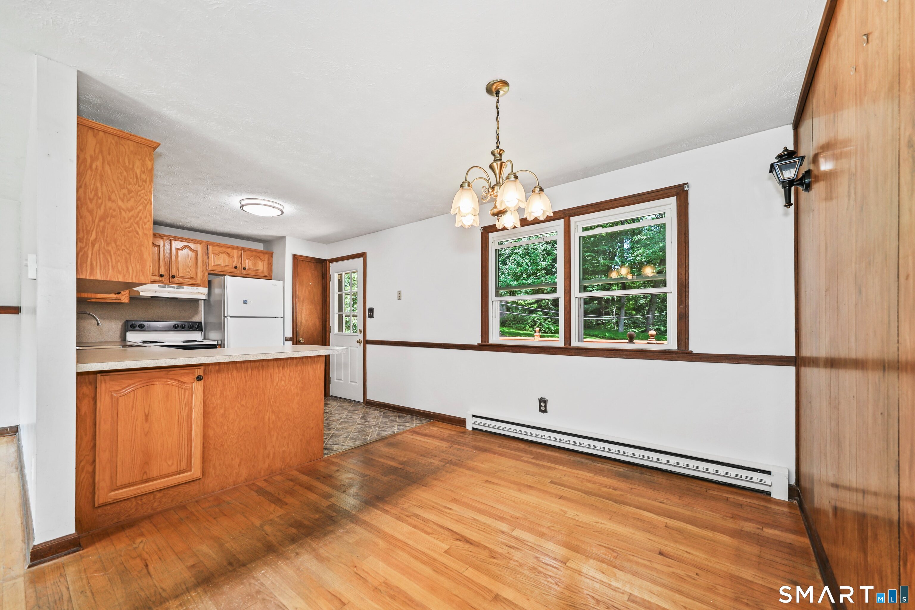 43 Rocco Drive Wolcott, CT 06716 - Photo 9 of 34