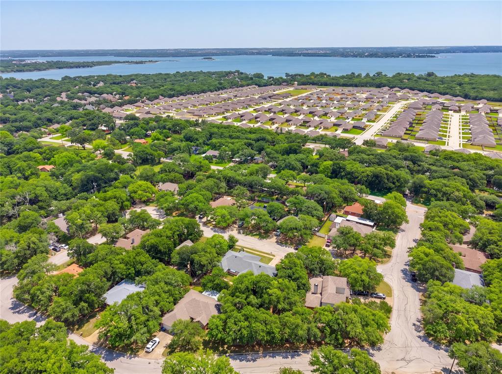 217 Spruce Circle Azle, TX 76020 - Photo 35 of 39