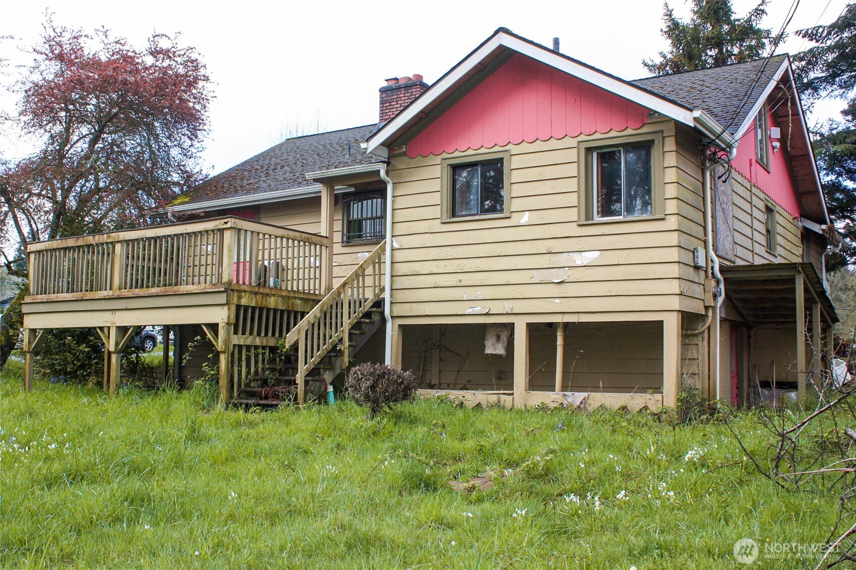 4535 Colby Avenue Everett, WA 98203 - Photo 3 of 6