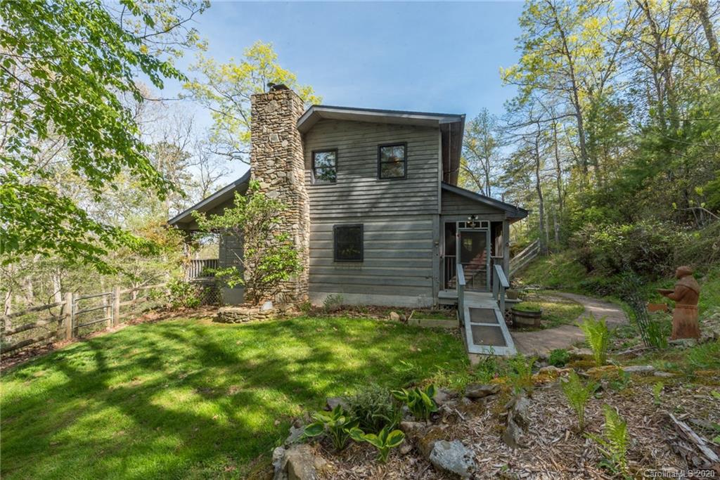12 Woods Road Fairview, NC 28730 - Photo 38 of 48 Gallery Image 38