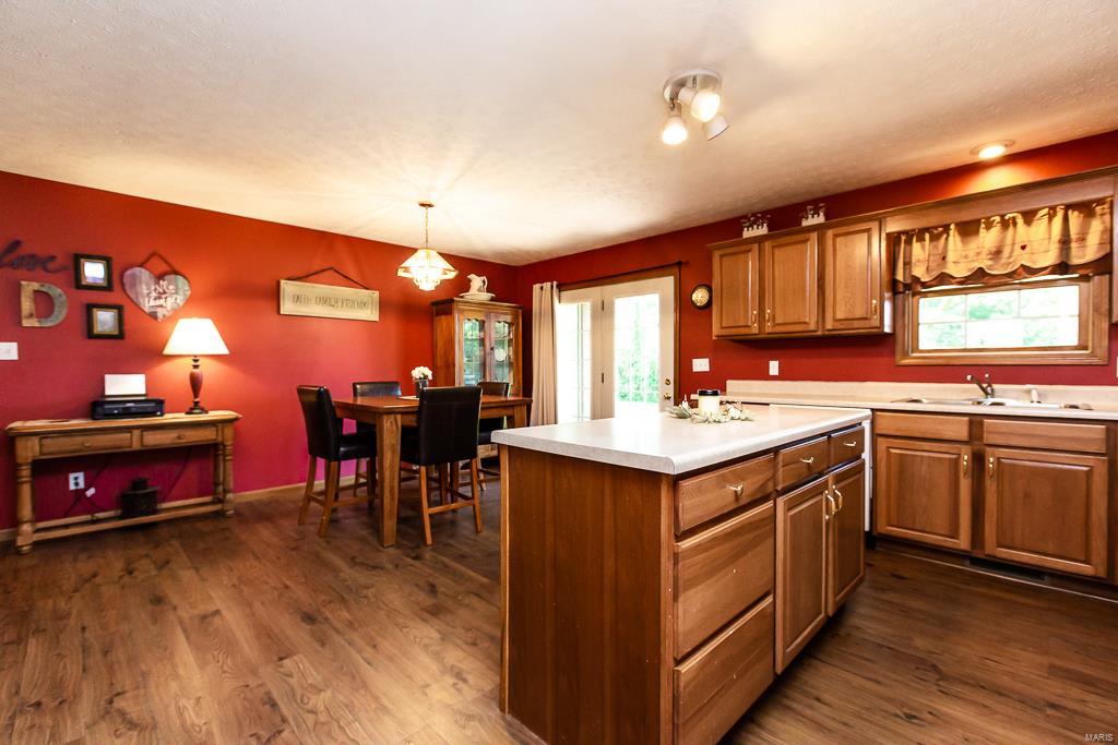 3353 West Line Road Odin, IL 62870 - Photo 8 of 35