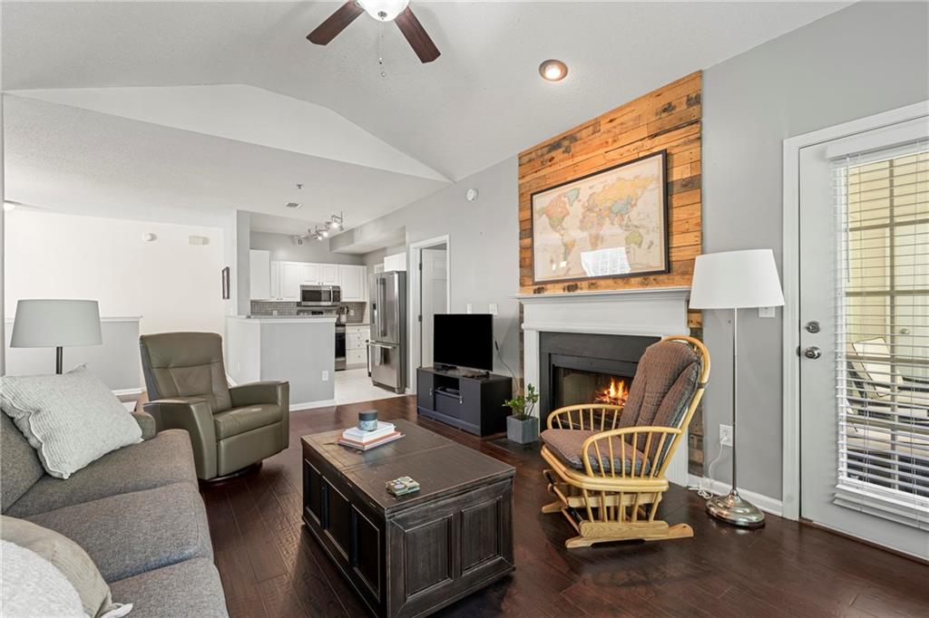 210 Spring Heights Lane, Unit 2 Smyrna, GA 30080 - Photo 7 of 22
