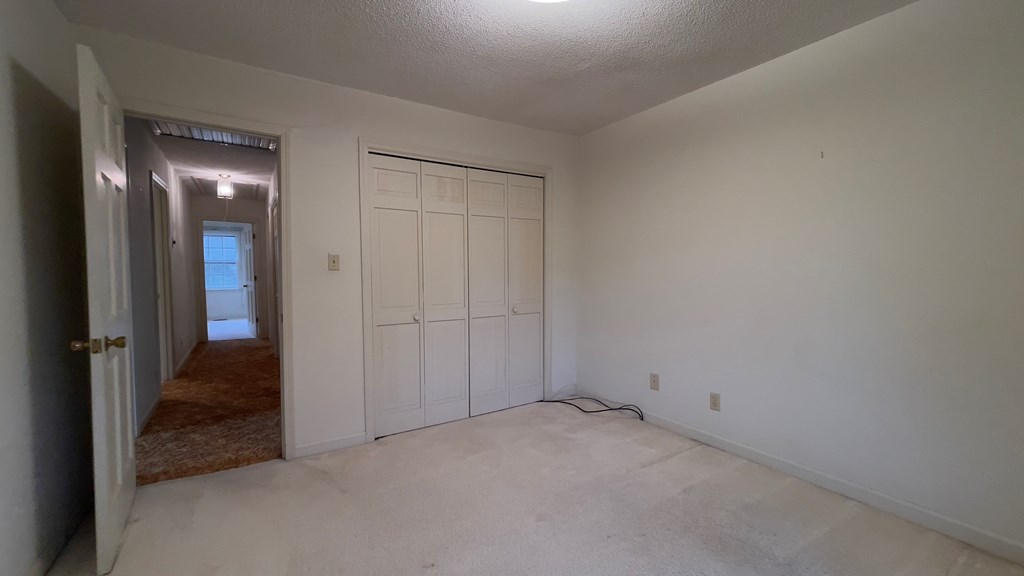 111 North Acres Road Greenwood, SC 29649 - Photo 23 of 32 Gallery Image 23