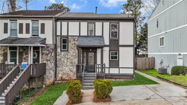 $345,000 | 1017 Falling Valley Court Southeast, Smyrna, GA 30080