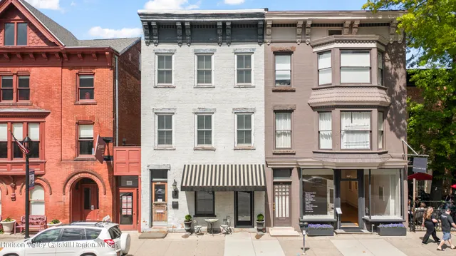 $1,500 | 362 Warren Street, Unit 3, Hudson, NY 12534