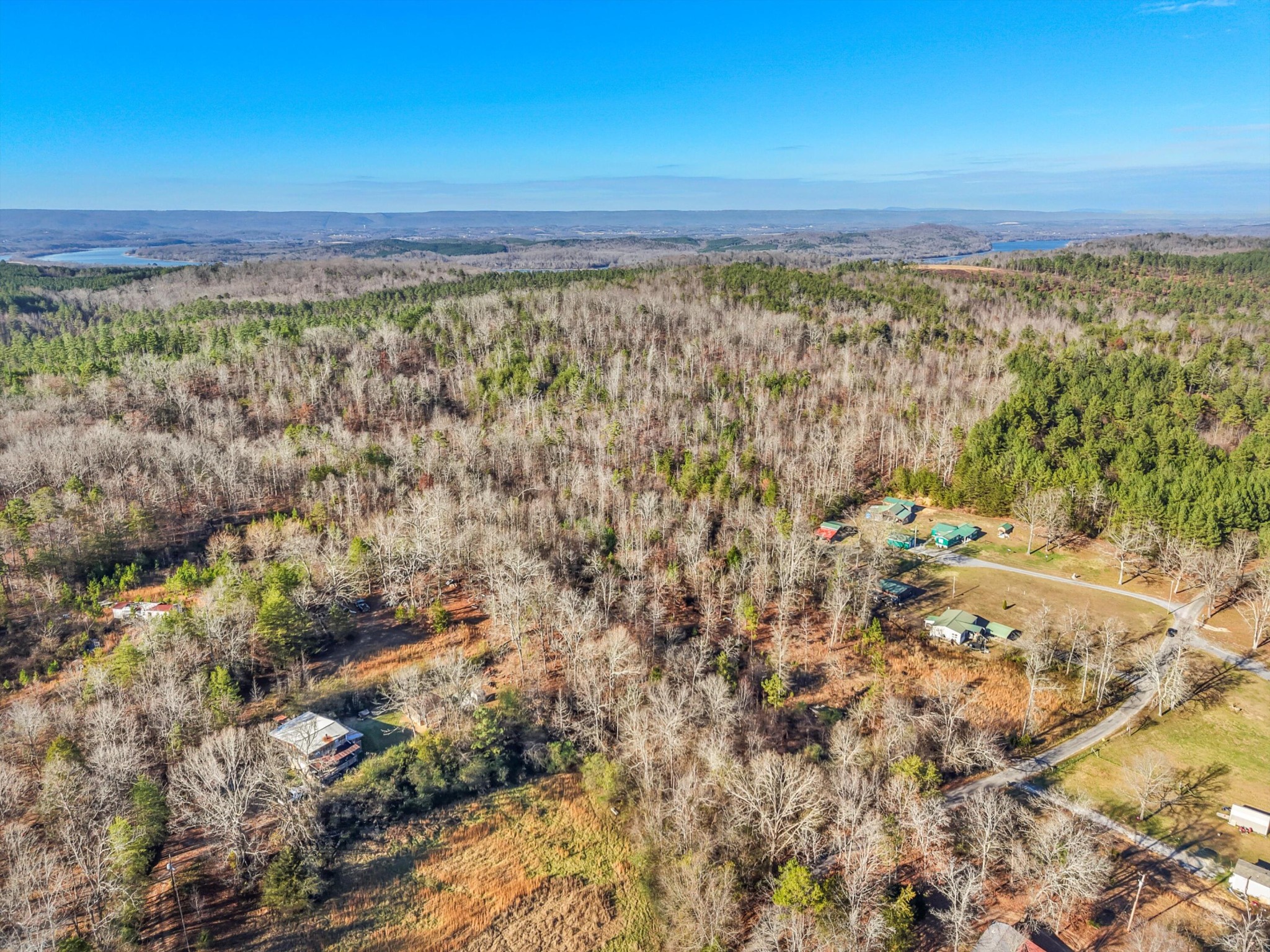 13 Liggett Road Decatur, TN 37322 - Photo 6 of 13 Gallery Image 6