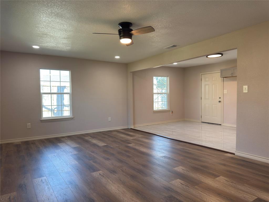 10095 Comanche Road Quinlan, TX 75474 - Photo 16 of 37