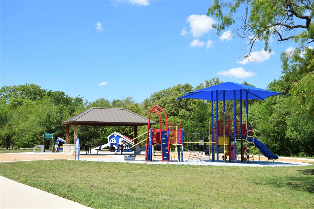 208 Scottish Way Mansfield, TX 76063 - Photo 37 of 38 Community play area!