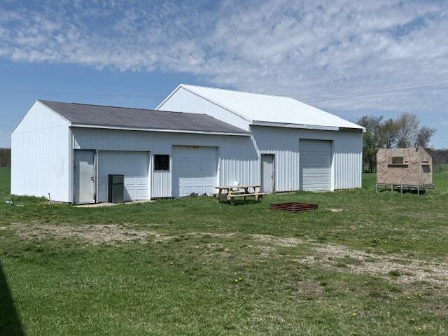9000 Milnes Road Jonesville, MI 49250 - Photo 10 of 13 IMG_8291